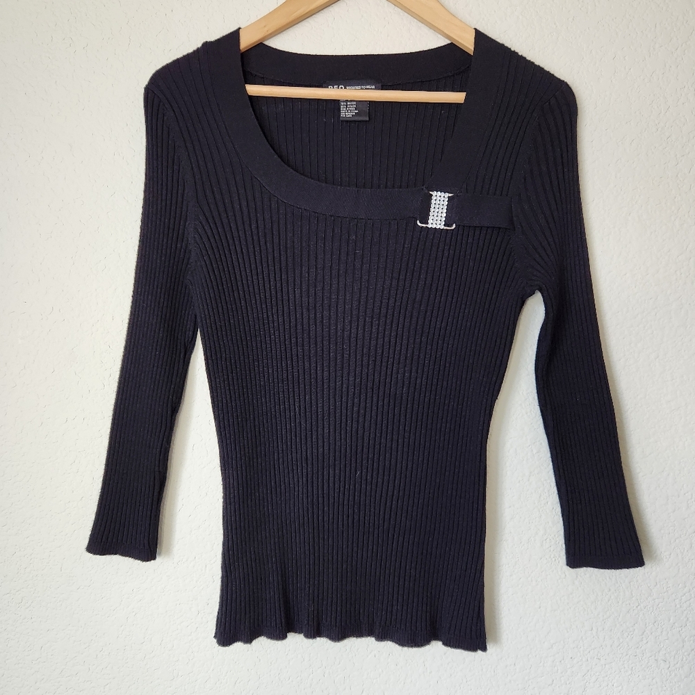 R.E.Q Required to Wear Black Sweater 3/4 Sleeve Rhinstone Embellishment Size L